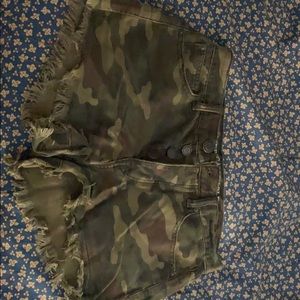 Camo jean shorts